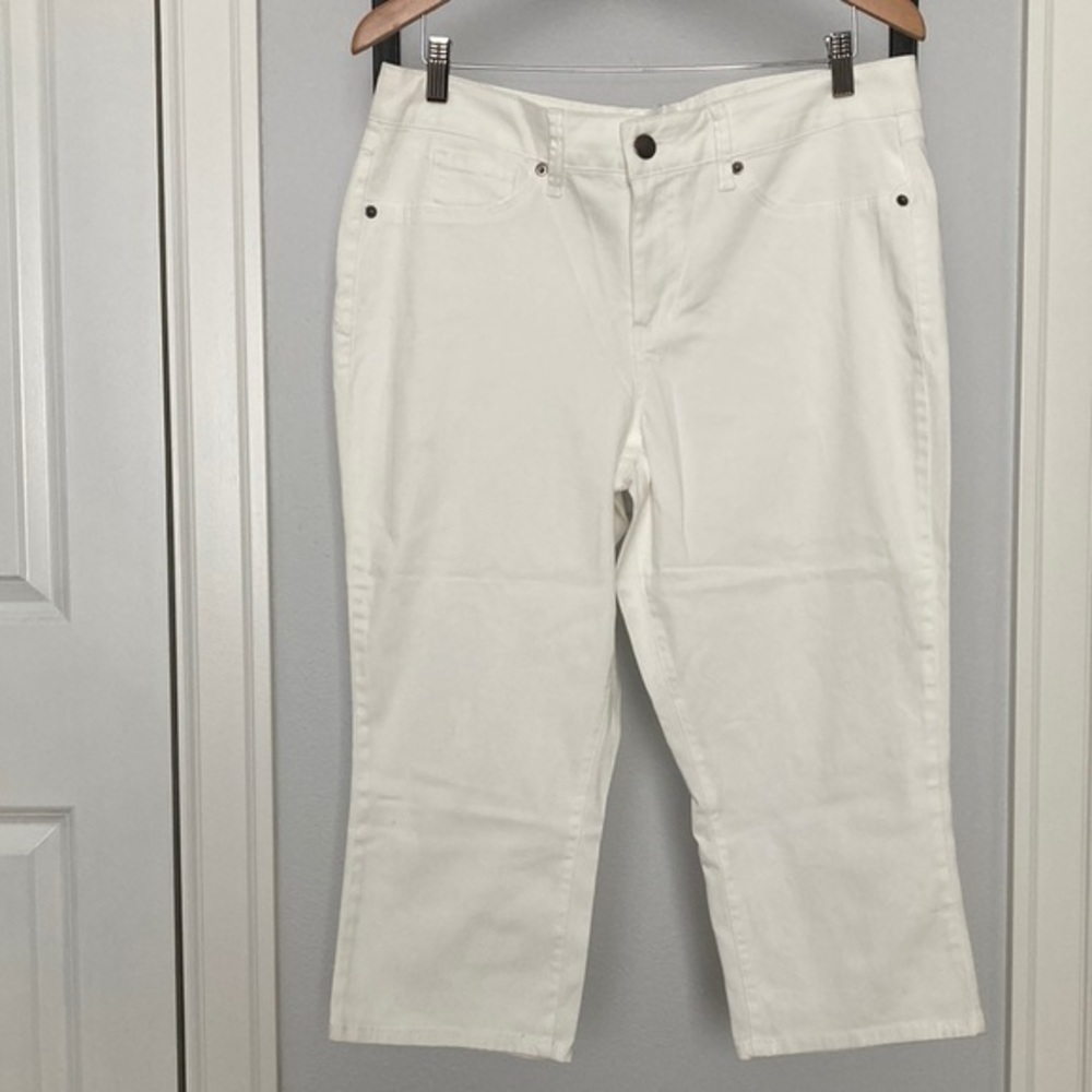Women’s NWOT Simply Emma White Crop Pants Plus Size 16W